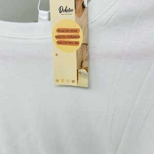 New Dokotoo short sleeve